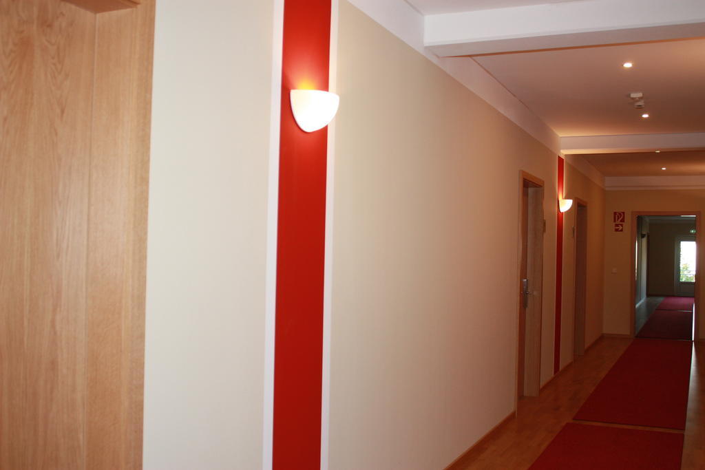 Boarding House Holledau Inn Schweitenkirchen Εξωτερικό φωτογραφία