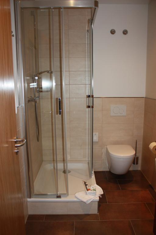 Boarding House Holledau Inn Schweitenkirchen Δωμάτιο φωτογραφία