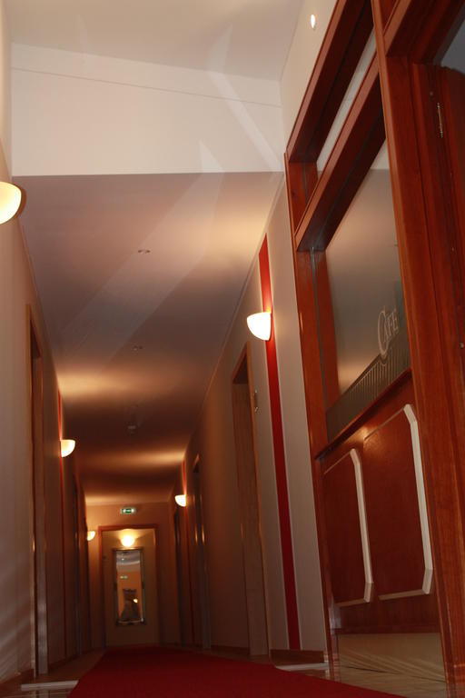 Boarding House Holledau Inn Schweitenkirchen Εξωτερικό φωτογραφία